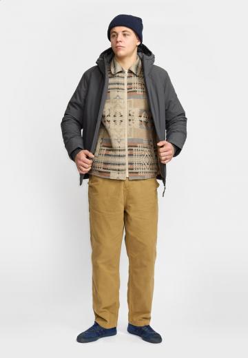 Зимняя куртка