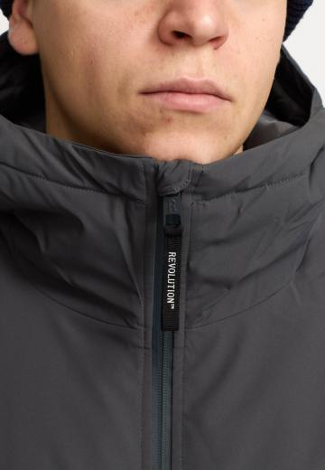 Зимняя куртка