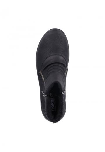 Зимние ботинки