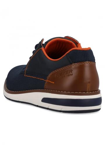 Ботинки на шнуровке