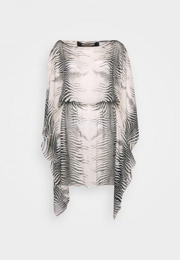 Пляжное платье