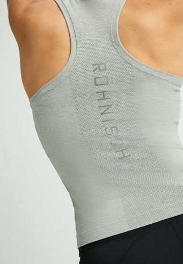 Спортивный топ