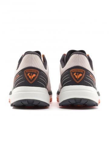 Беговые кроссовки