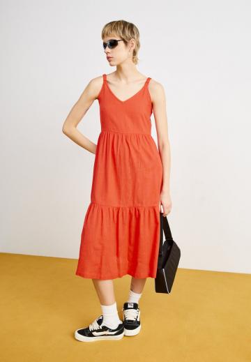 Летнее платье