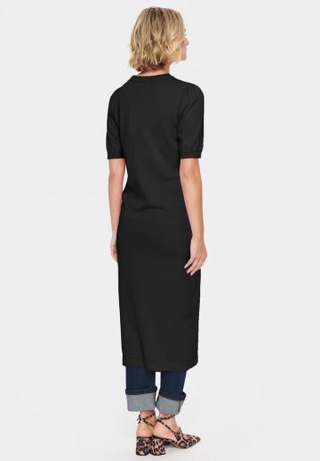 Вязаное платье