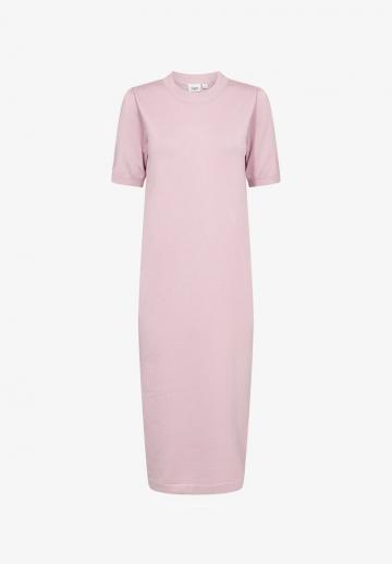 Вязаное платье