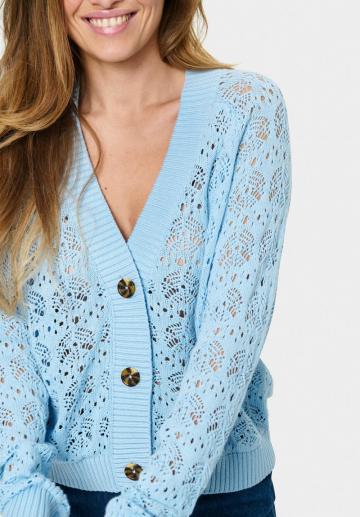 Вязаная кофта