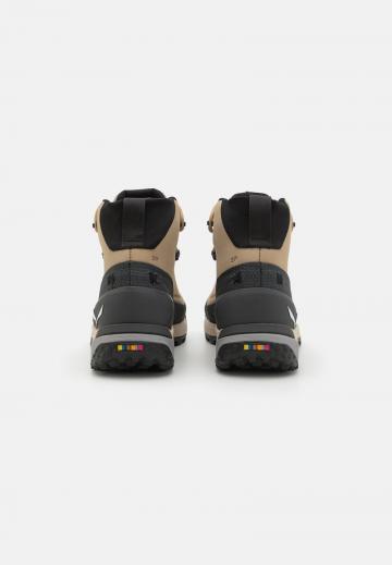 Походные сапоги