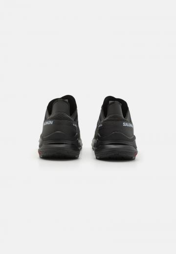 Походная обувь