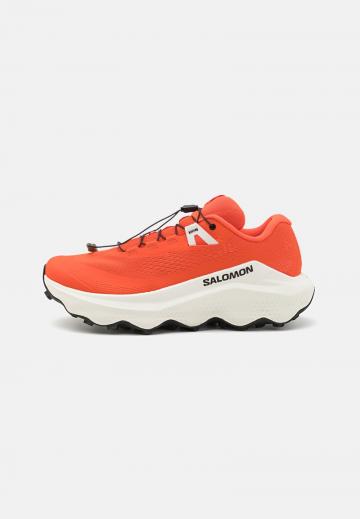 Беговые кроссовки