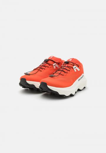 Беговые кроссовки