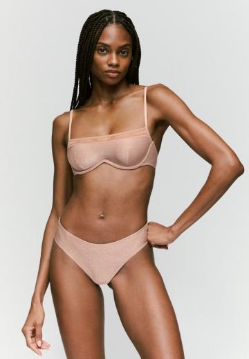 Бюстгальтер на косточках