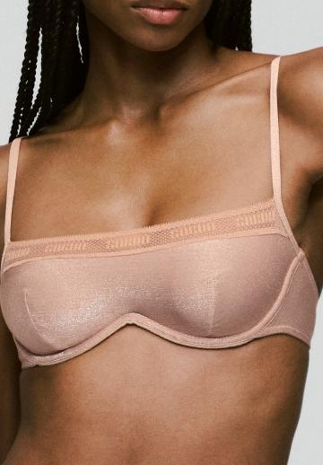 Бюстгальтер на косточках