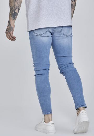 Узкие джинсы