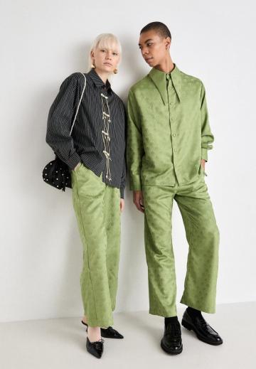 Широкие брюки