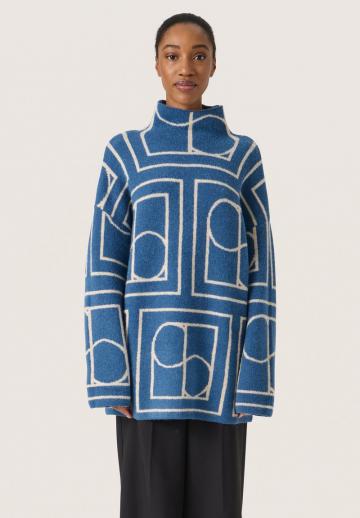 Длинный пуловер