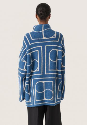 Длинный пуловер