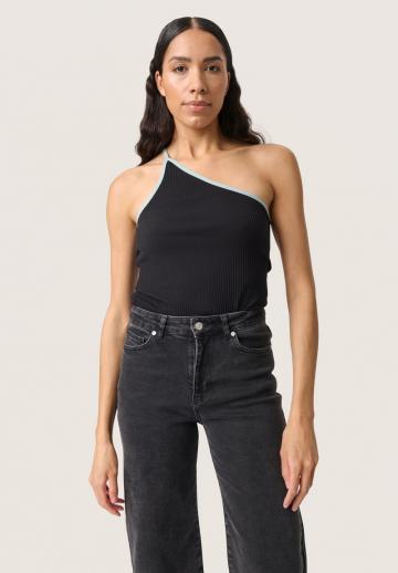 Топ на бретельках