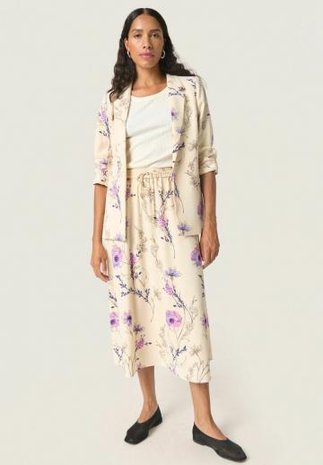 Длинный блейзер