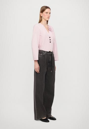 Джинсы бойфренда