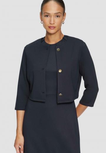 Короткая куртка