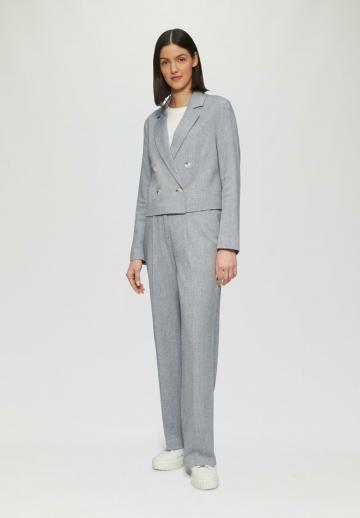 Короткая куртка