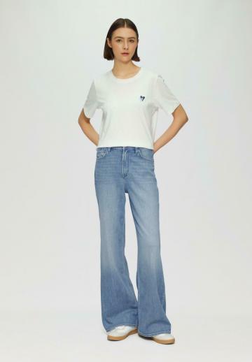 Свободные джинсы