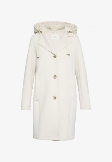 Короткое пальто