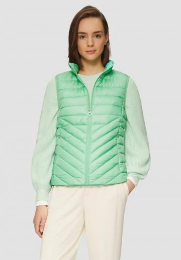 Стеганый жилет