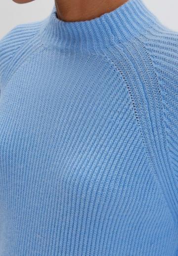 Пуловер с рукавом три четверти