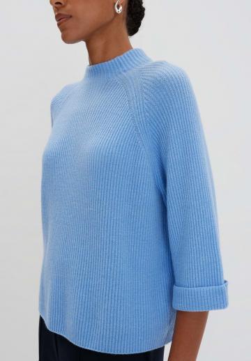 Пуловер с рукавом три четверти