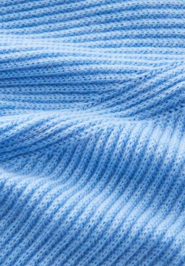 Пуловер с рукавом три четверти