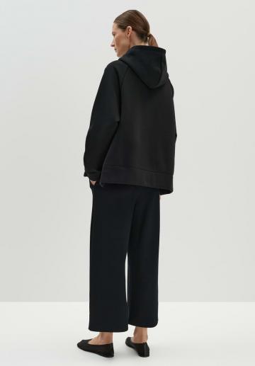 Пуловер с капюшоном