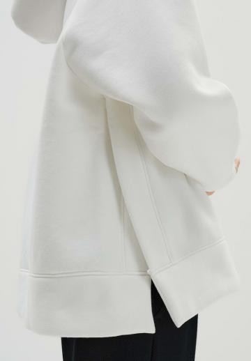 Пуловер с капюшоном