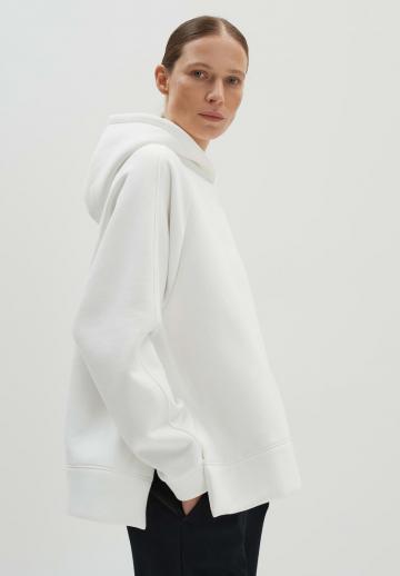 Пуловер с капюшоном