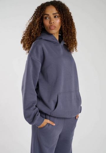 Пуловер с капюшоном