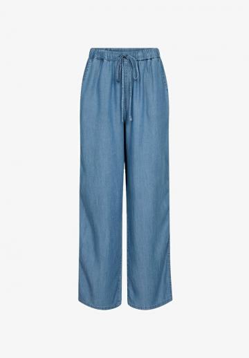 Свободные джинсы