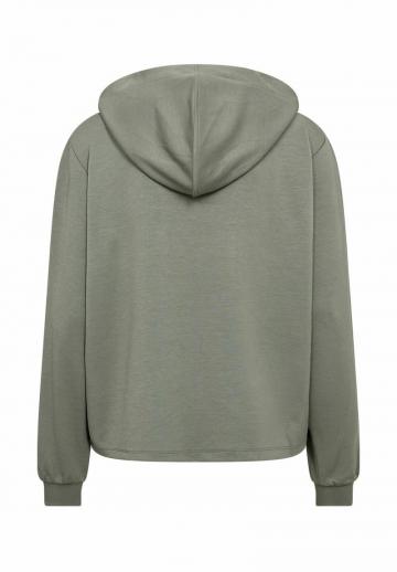 Пуловер с капюшоном