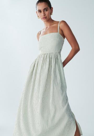 Платье без бретелек