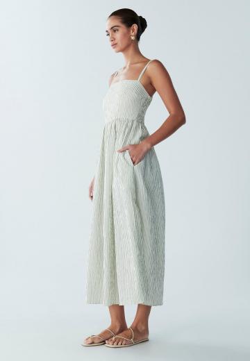 Платье без бретелек