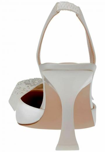 Туфли на высоком каблуке