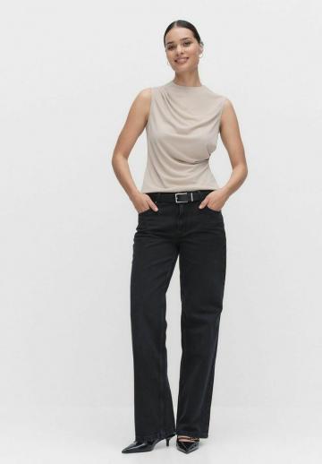 Блузка без рукавов