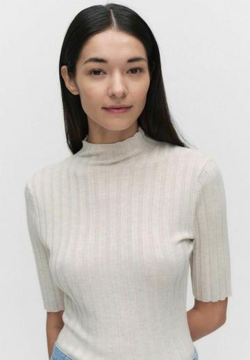 Пуловер с коротким рукавом