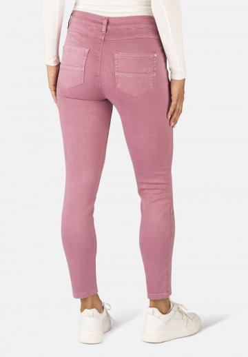 Узкие джинсы
