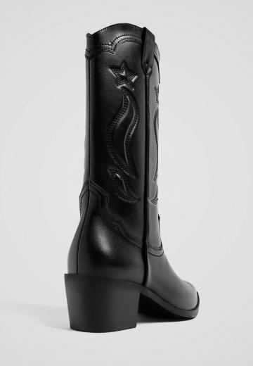 Ковбойские сапоги