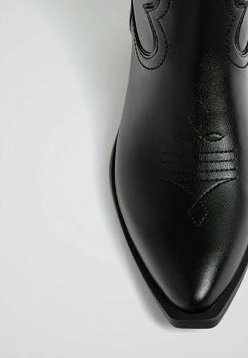 Ковбойские сапоги