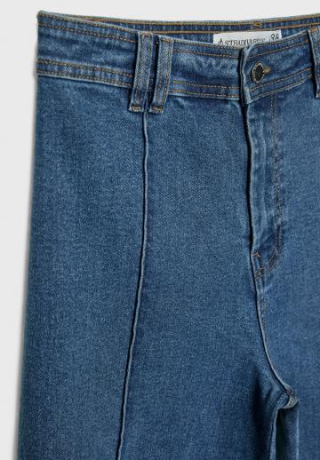 Клешеные джинсы