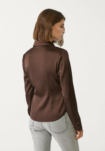Атласная блузка