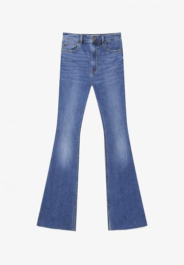 Клешеные брюки