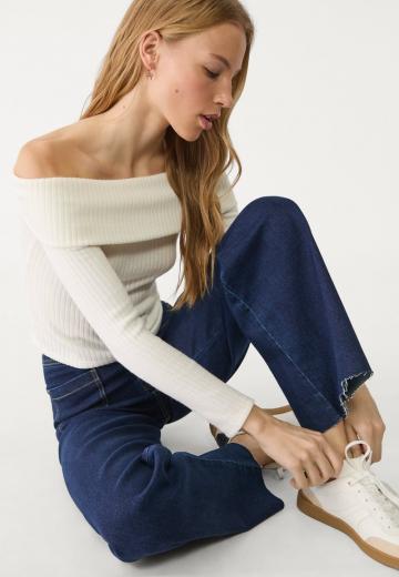 Прямые джинсы